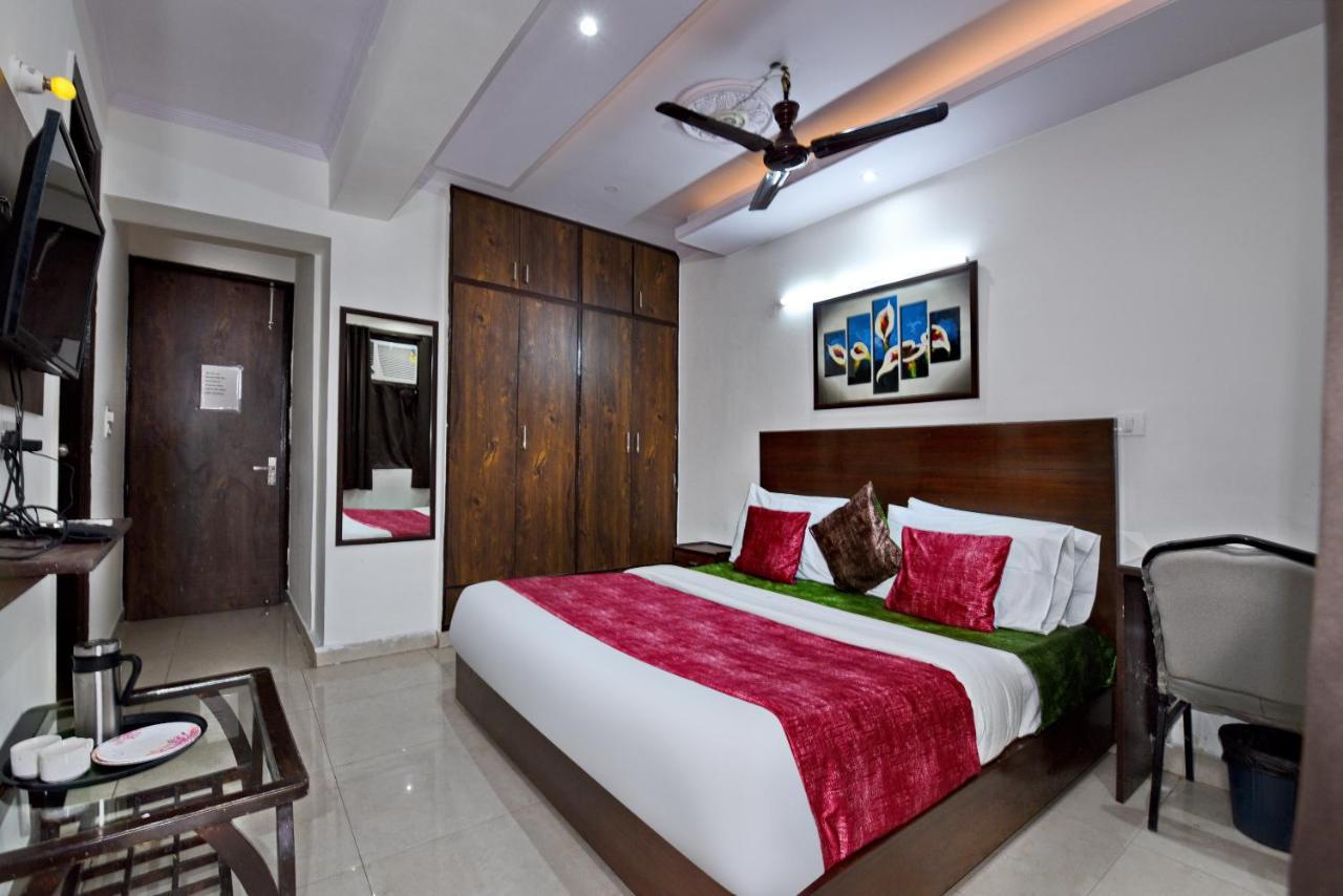 Hotel Admire Inn "Atta Market, Noida Sector 18" Exteriér fotografie