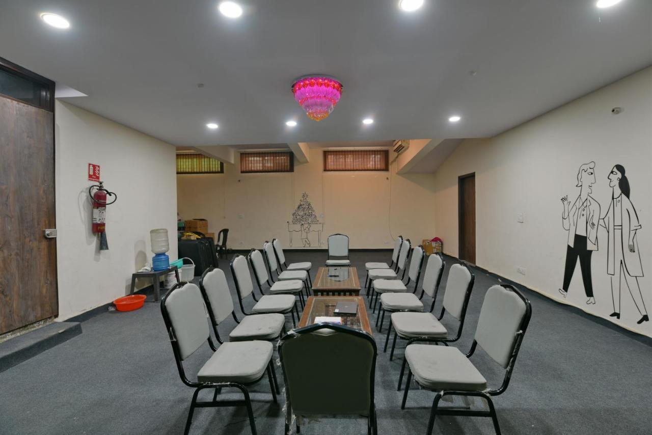 Hotel Admire Inn "Atta Market, Noida Sector 18" Exteriér fotografie