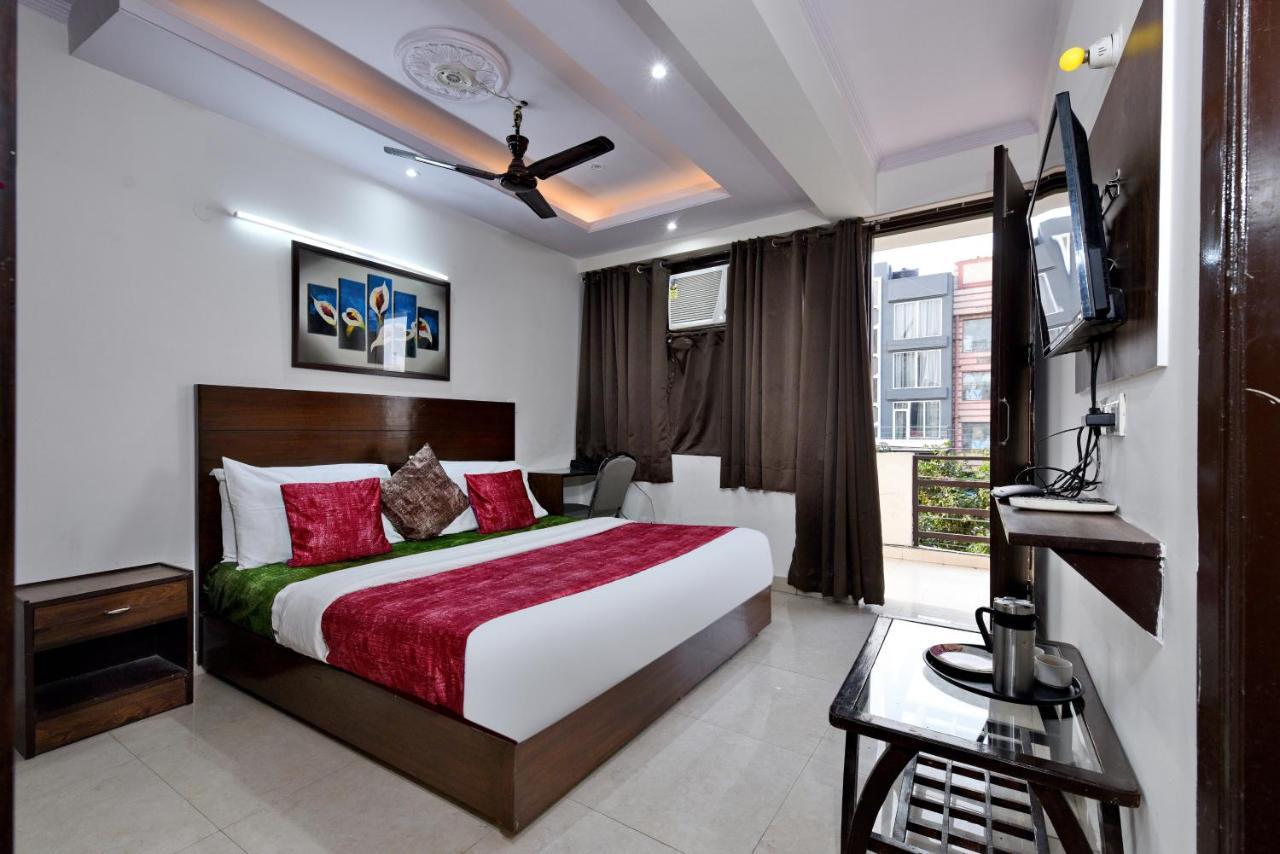 Hotel Admire Inn "Atta Market, Noida Sector 18" Exteriér fotografie